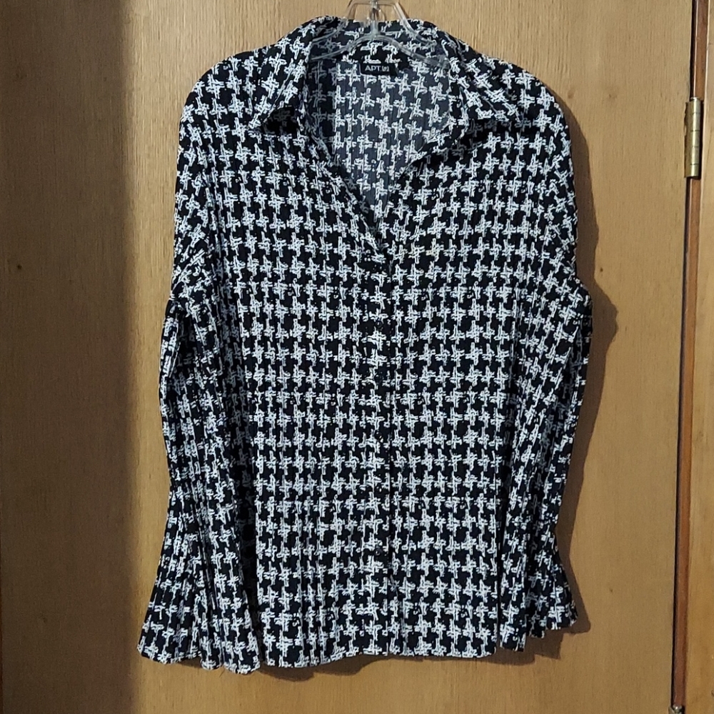 Houndstooth blouse